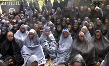 las 200 niñas nigerianas secuestradas por Boko Haram Boko Haram secuestra a un centenar de personas en Camerún